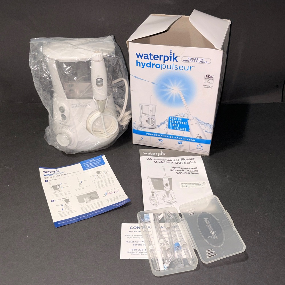 Waterpik Aquarius Professional Water Flosser WP-670C White with 8 Tips and Box